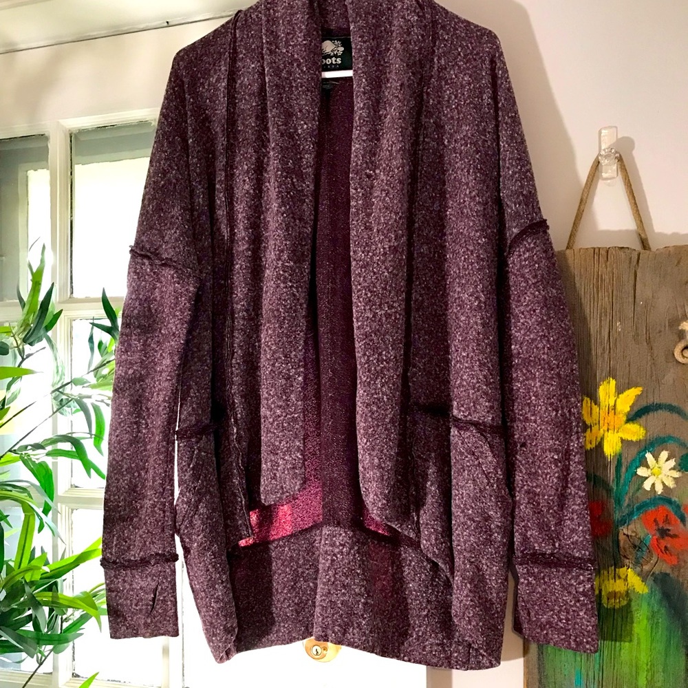 Roots cardigan